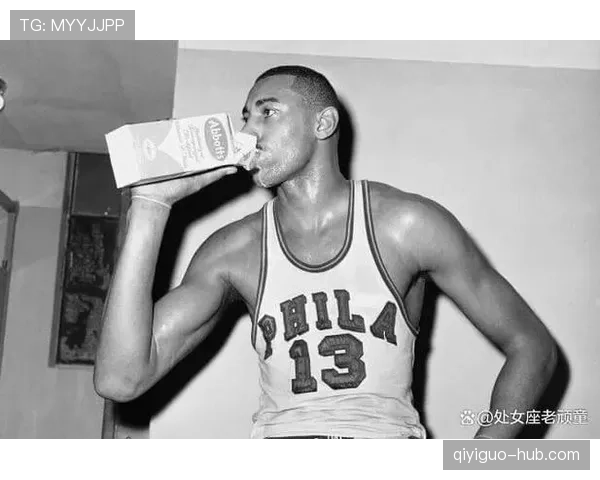 张伯伦篮下单打主导力与拉塞尔防守型统治差异