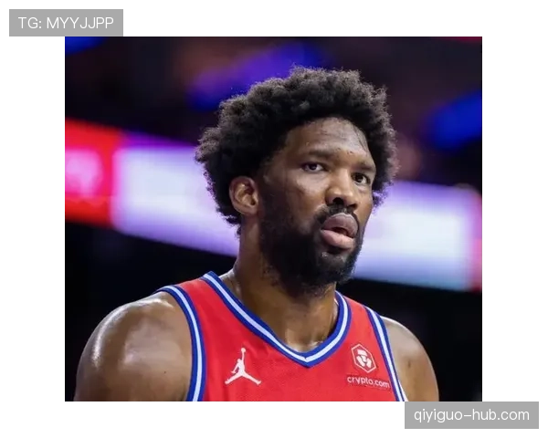 恩比德挡拆拉开空间效率显著领先哈登，主导76人内线进攻体系